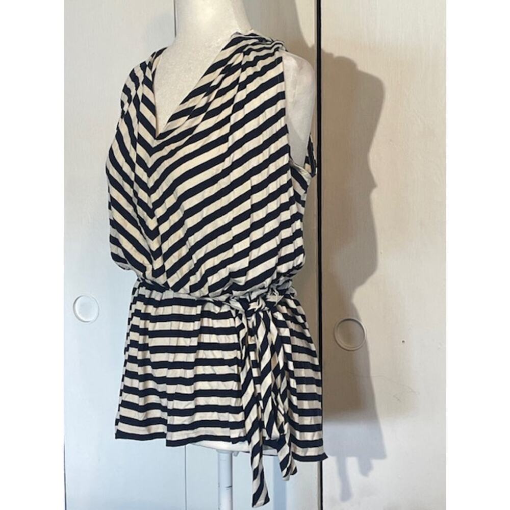 Talbots Women Size‎ Medium Sleeveless Top w/ Tie Waist Black & White